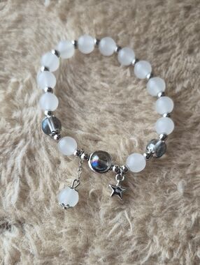 💙 Hazy Quartz Stone Bracelet